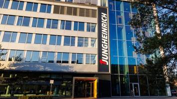 Streik, rote Zahlen, Chef-Aufseher wirft hin – was ist da los bei Jungheinrich?