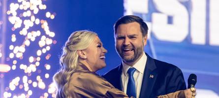 charlie kirks vermächtnis: beim america fest steht die maga-bewegung am scheideweg