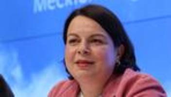 Arbeit an Weihnachten: Sozialministerin dankt für Einsatz an Feiertagen