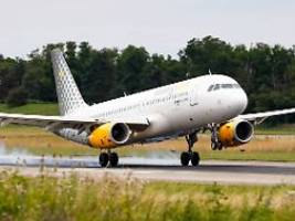 164 ibiza-reisende betroffen: technisches problem zwingt urlaubsflieger zu notlandung