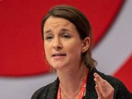 widerstand ist groß: spd-mitglieder organisieren demos gegen bas' pläne beim bürgergeld