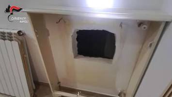 Mafia-Boss in Neapel geschnappt: Polizei findet Versteck in der Wand