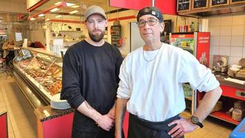 Fleischerei stellt Schild gegen Nazis auf: „Müsste vor jedem Laden stehen“