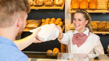 frische brötchen zu weihnachten – diese bäcker haben in hamburg geöffnet