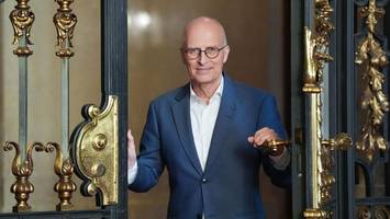 peter tschentscher appelliert in weihnachtsansprache an zusammenhalt