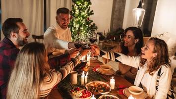Weihnachten: Zu fett gegessen? Ärztin räumt mit Verdauungsmythen auf