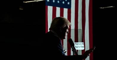 Eine von Trumps Konstanten fehlt – das Feuern im eigenen Kabinett. Woran liegt das?