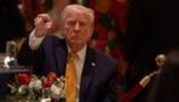 Late-Night-Show: Einschläfern: Trump attackiert Moderator Colbert