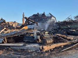 Millionenschaden in Bayern: Familie verliert an Heiligabend durch Brand gesamten Hof