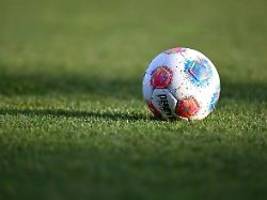 Mutmaßlich Münze verschluckt: Fußballer stirbt - wegen Glauben an Hexerei?