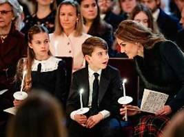 Together at Christmas: Kate und Charlotte verzaubern Publikum mit Klavier-Duett