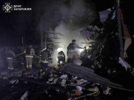 Tote und viele Verletzte: Russen greifen auch an Weihnachten massiv Zivilisten an