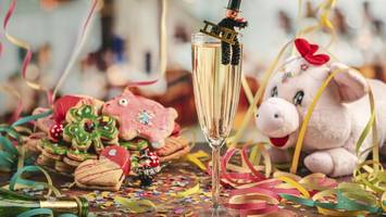 Prickelndes Silvester: Es muss nicht immer Champagner sein