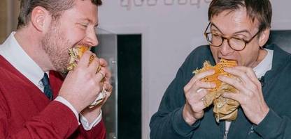 Knigge: Wie isst man einen Döner richtig?