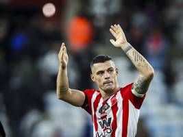 granit xhaka im interview: „die a-lizenz hilft mir, den fußball aus einer anderen perspektive zu betrachten“