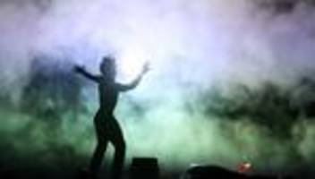 Bühnenabschied: Letzter Vorhang für Stuckrad-Barres Panikherz am Thalia