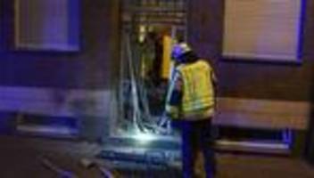 Detonation: Explosion an Haustür in Krefeld - Polizei ermittelt