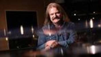 Gesellschaft: Mandoki: Freiheit fließt nicht durch den Wasserhahn