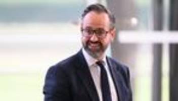 Wissenschaftspolitik: Minister: Sachsens Wissenschaft vor schwierigen Zeiten