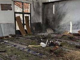 erstmals seit assads sturz: neue islamisten-gruppe verübt tödlichen anschlag auf moschee in syrien