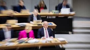 berlin 2025: ein bewegtes jahr in senat und abgeordnetenhaus