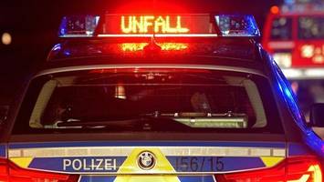 Schwerer Glätte-Unfall mit Schwerverletzten – Autobahn 25 voll gesperrt
