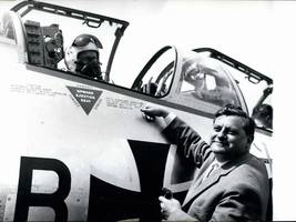 Debatte über die Wehrpflicht: Armee aus Gummibärchen