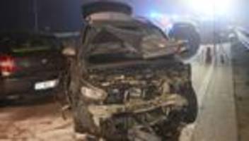 Unfälle: Eisglätte sorgt für Unfälle auf Straßen in Niedersachsen