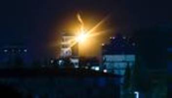 thailand und kambodscha: thailand greift kambodscha während gespräche über grenzkonflikt an