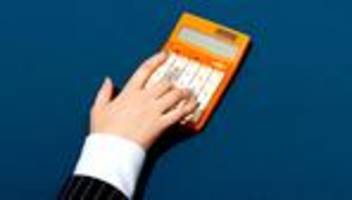 claudia goldin: transparenz über löhne kann frauen sogar schaden