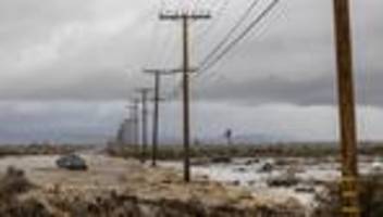 kalifornien: winterstürme verursachen Überschwemmungen rund um los angeles