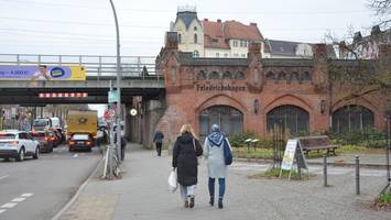 Neue Buslinie zwischen Berlin und Hoppegarten geplant: Das ist der Stand