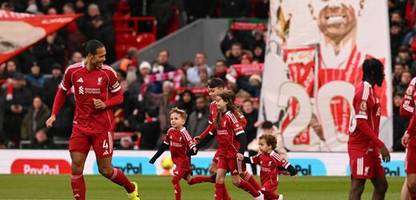 FC Liverpool: Söhne von Diogo Jota als Einlaufkinder bei Spiel gegen Wolverhampton