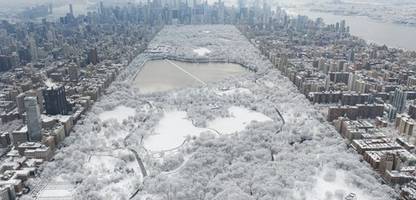 New York ruft nach Wintereinbruch den Notstand aus