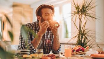diabetes & co. vorbeugen: dr. riedl verrät, was er immer frühstückt