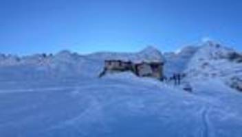 Bergunglück: Wintersportler gerät an der Marmolata in Lawine und stirbt