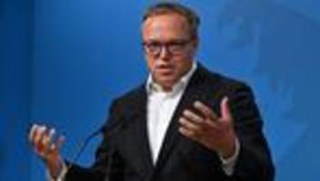 Reformdebatte: Thüringer Ministerpräsident offen für Pflegevollversicherung