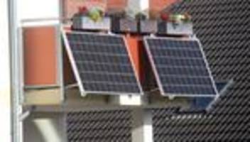 solarenergie: mehr als 400.000 neue balkonkraftwerke in betrieb genommen