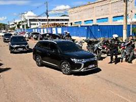 eingriff im krankenhaus: haftunterbrechung für bolsonaro wegen schluckauf-op