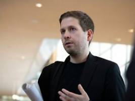 missverstehen sie mich richtig: kevin kühnert nimmt dritten neuen job an