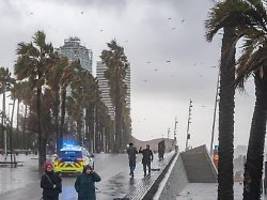 Überschwemmungen und Sturzfluten: Todesfall und Vermisste bei starken Regenfällen in Südspanien