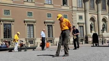 rente: vor allem länger arbeiten? das können wir von unseren nachbarn lernen