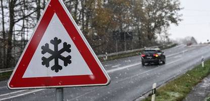 sachsen und hessen: polizei meldet zahlreiche verkehrsunfälle wegen glatteis