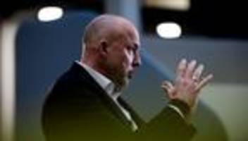 Schwarz-rote Koalition: CSU-Politiker erwartet auch 2026 harte Debatten mit SPD