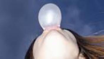 Geheimnisse bei Kindern: Warum das Geheimnis raus muss