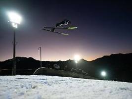 Prevc siegt zum Tournee-Auftakt: DSV-Aufsteiger springt in Oberstdorf aufs Podest, Weltmeister erleben Desaster