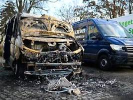 stadtmission bekommt viel hilfe: kältebus-brand stoppt angebot für berliner obdachlose nicht