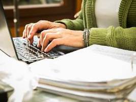 Was ändert sich 2026 …: … bei Arbeit, Abgaben und Versicherungen?