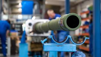 Deutsche Waffenlieferungen gehen 2025 deutlich zurück – mit einer Ausnahme