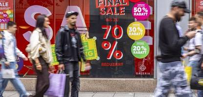 Galeria: Kaufhauskonzern taumelt geschwächt ins neue Jahr